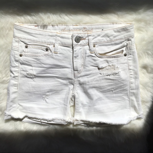 ⭐️BOGO FREE! White Jean Cut Off Shorts - Picture 1 of 2